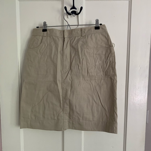 VINTAGE Tan Mini Skirt - Picture 1 of 2